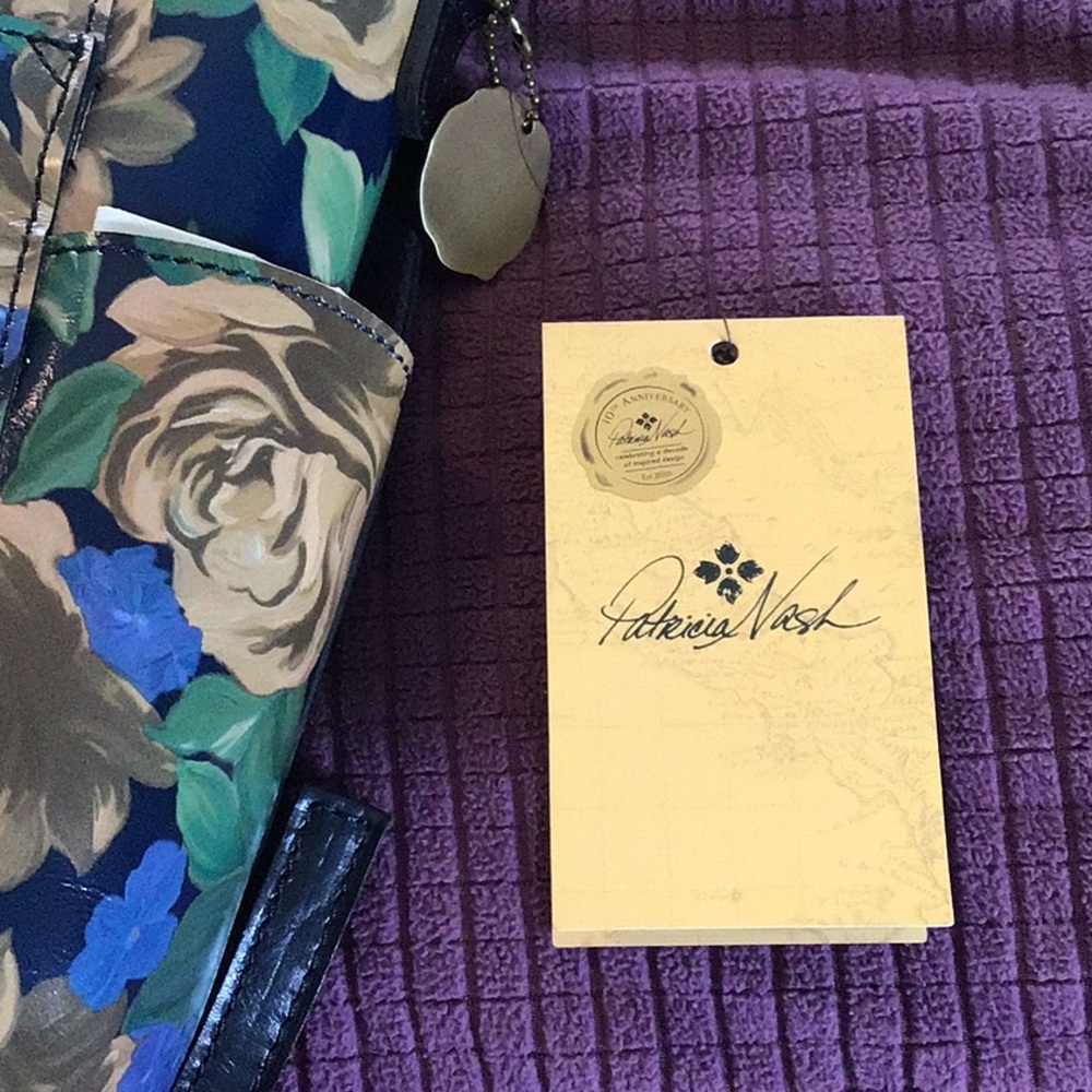 NEW🌸Patricia Nash Crossbody - Picture 6 of 15